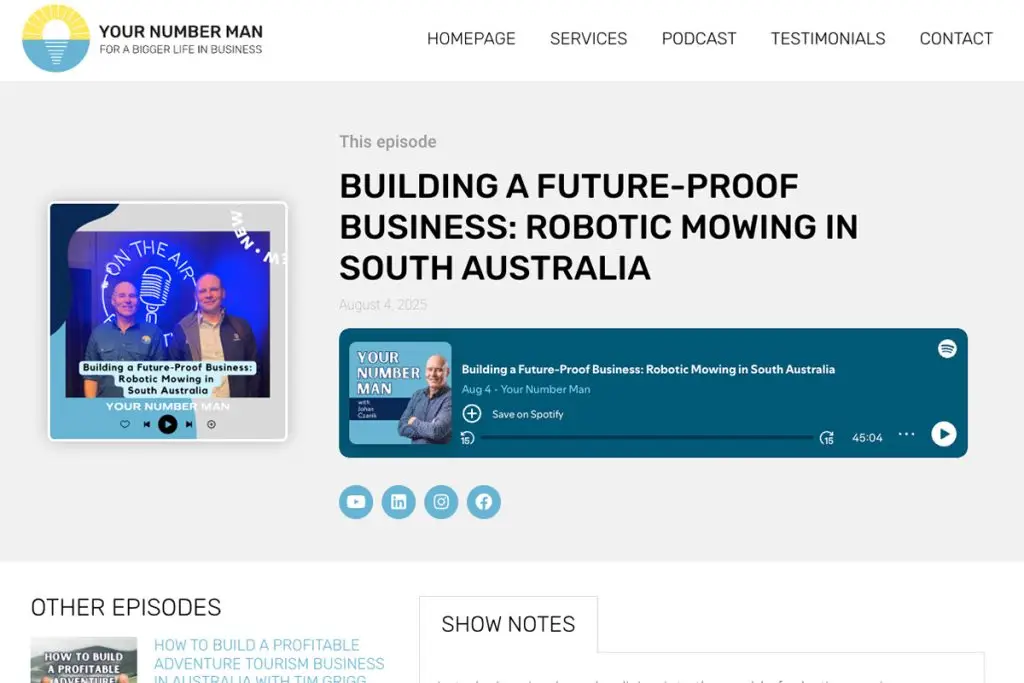 Screenshot van de podcast-episodepagina van Your Number Man, met een playbar, shownotes en een overzicht van andere episodes.